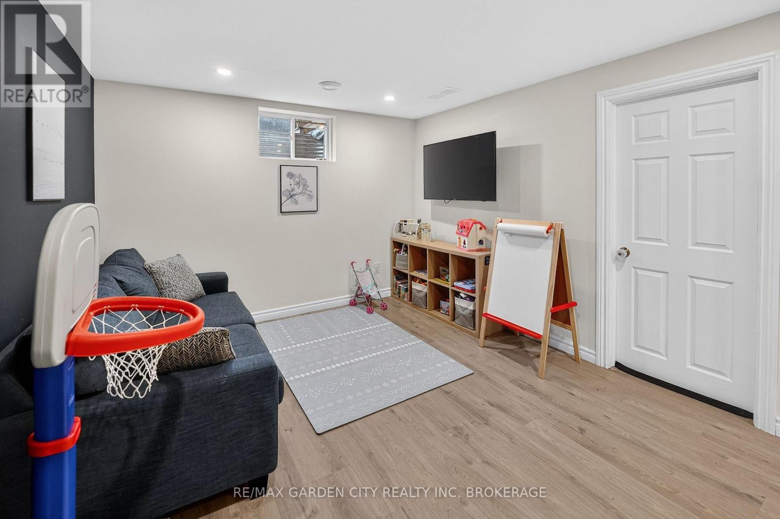 22 Riesling Drive, Niagara-On-The-Lake, Ontario  L0S 1J0 - Photo 33 - X12654412