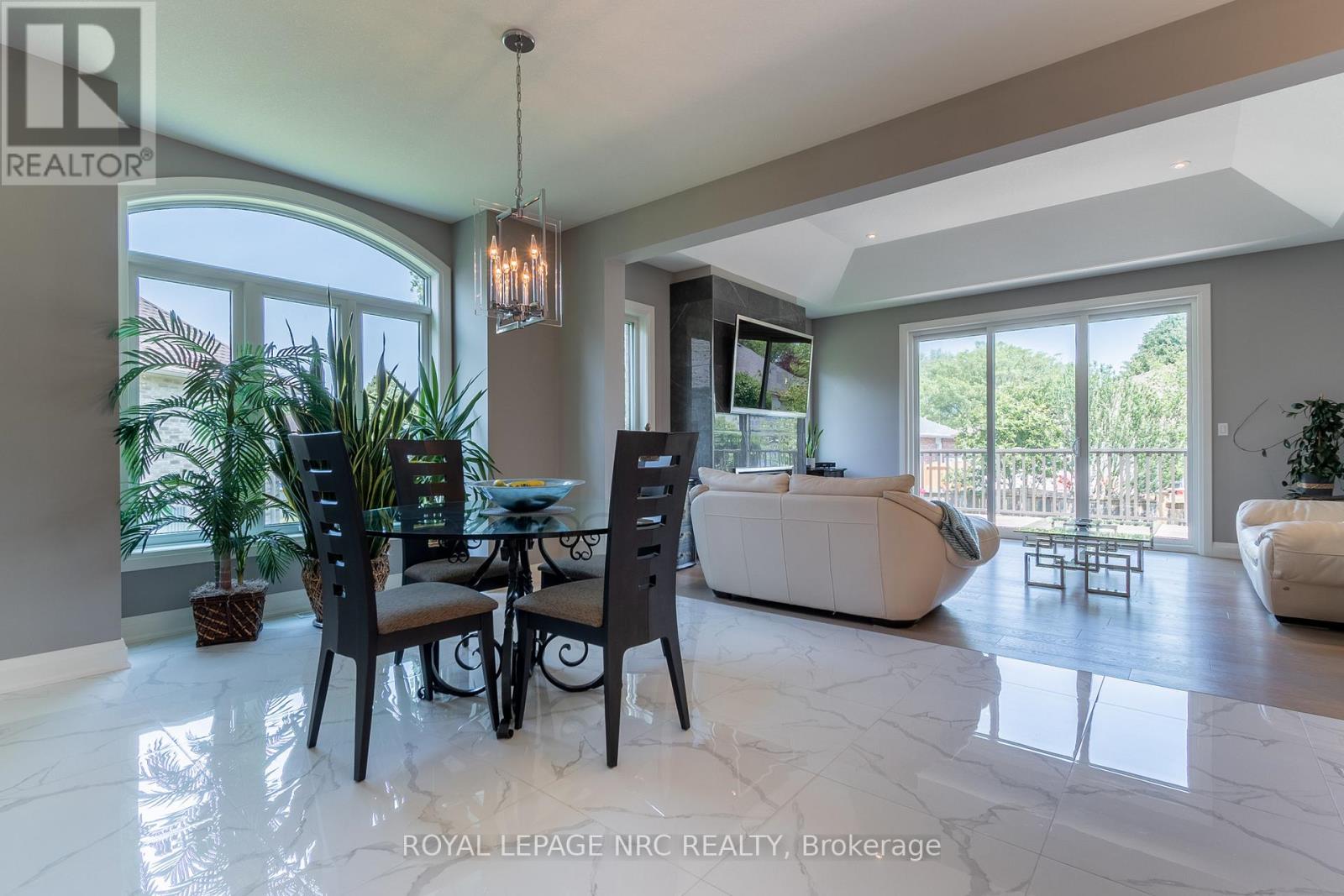 11 Emily Lane, Pelham, Ontario  L0S 1E4 - Photo 13 - X12654720