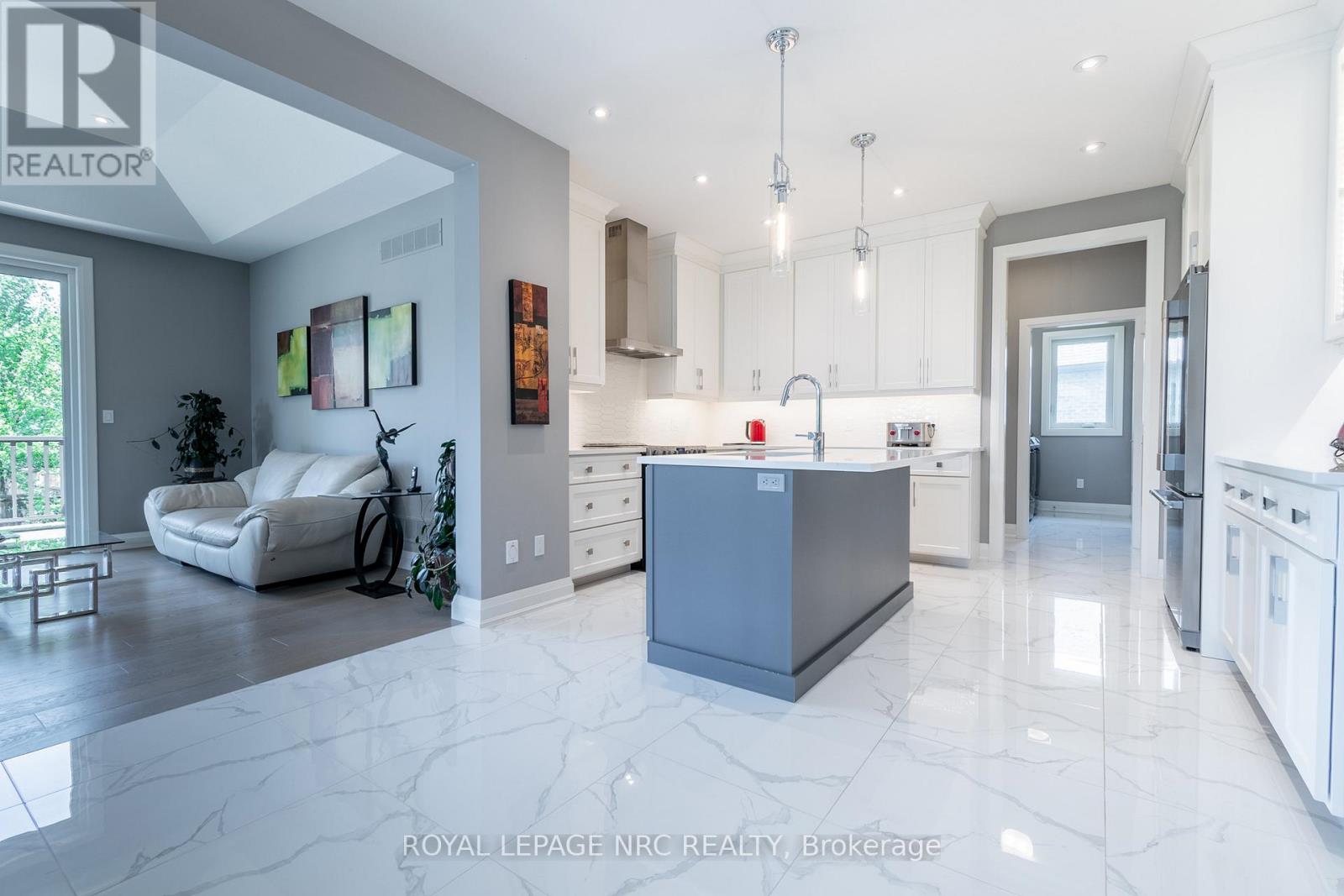 11 Emily Lane, Pelham, Ontario  L0S 1E4 - Photo 22 - X12654720