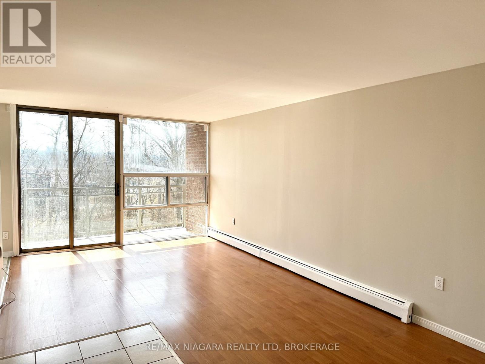 204 - 7 Riverview Boulevard, St. Catharines, Ontario  L2T 3L5 - Photo 9 - X12654806