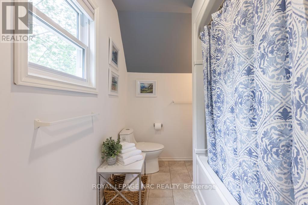 474 North Mill Street, Fort Erie, Ontario  L0S 1N0 - Photo 21 - X12655054