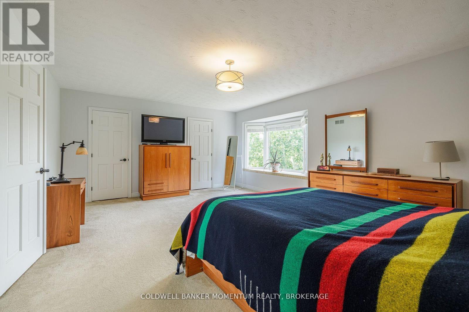 2115 Creek Road, Niagara-On-The-Lake, Ontario  L0S 1J0 - Photo 23 - X12655206