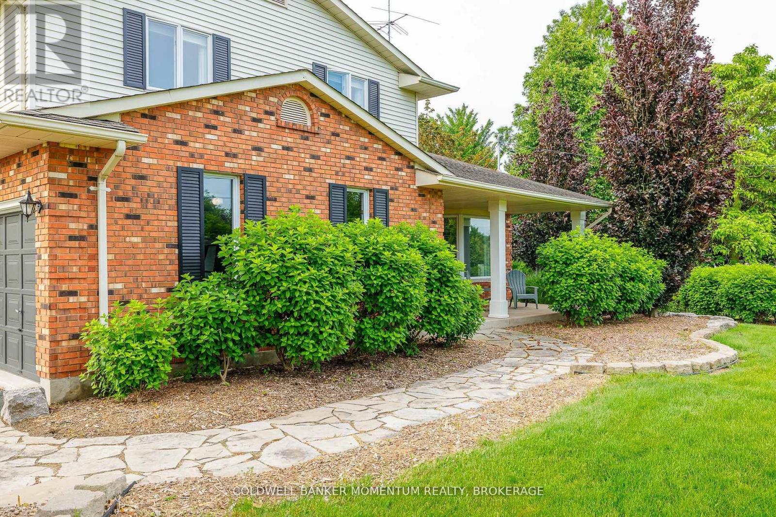 2115 Creek Road, Niagara-On-The-Lake, Ontario  L0S 1J0 - Photo 3 - X12655206