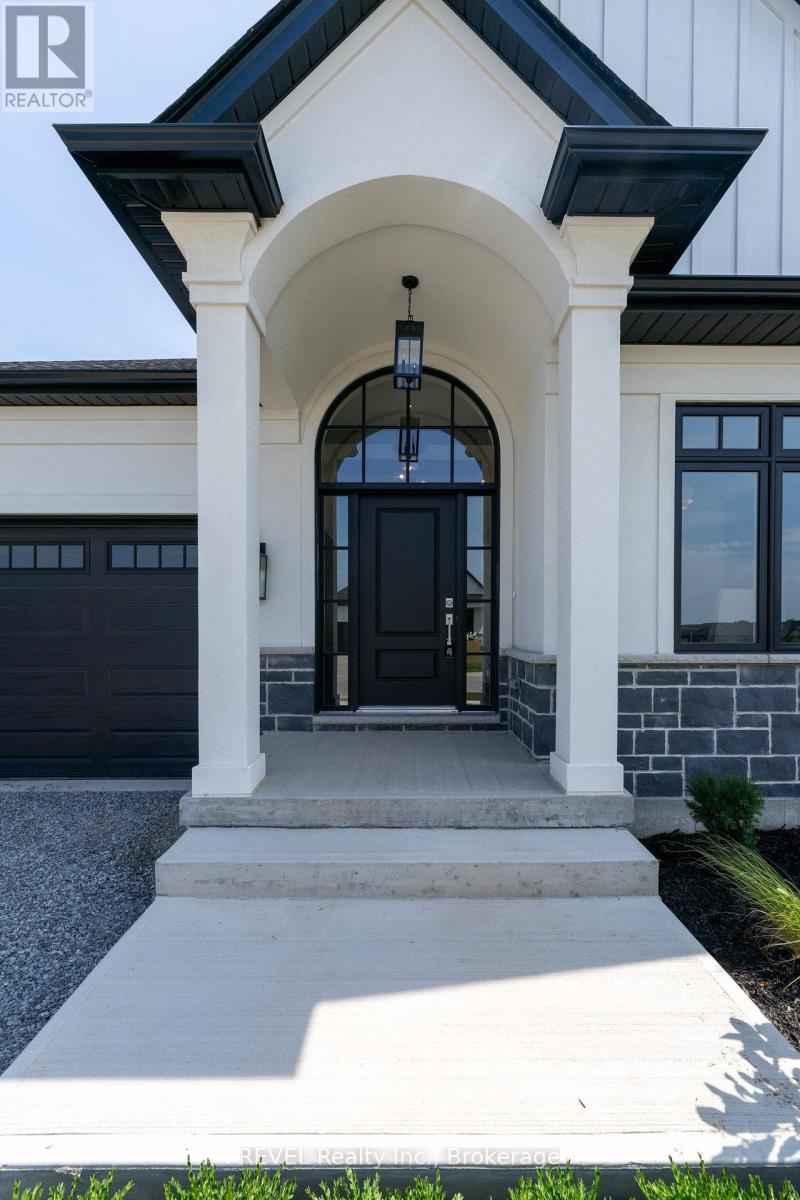 31 Harvest Drive, Niagara-On-The-Lake, Ontario  L0S 1J0 - Photo 6 - X12655430