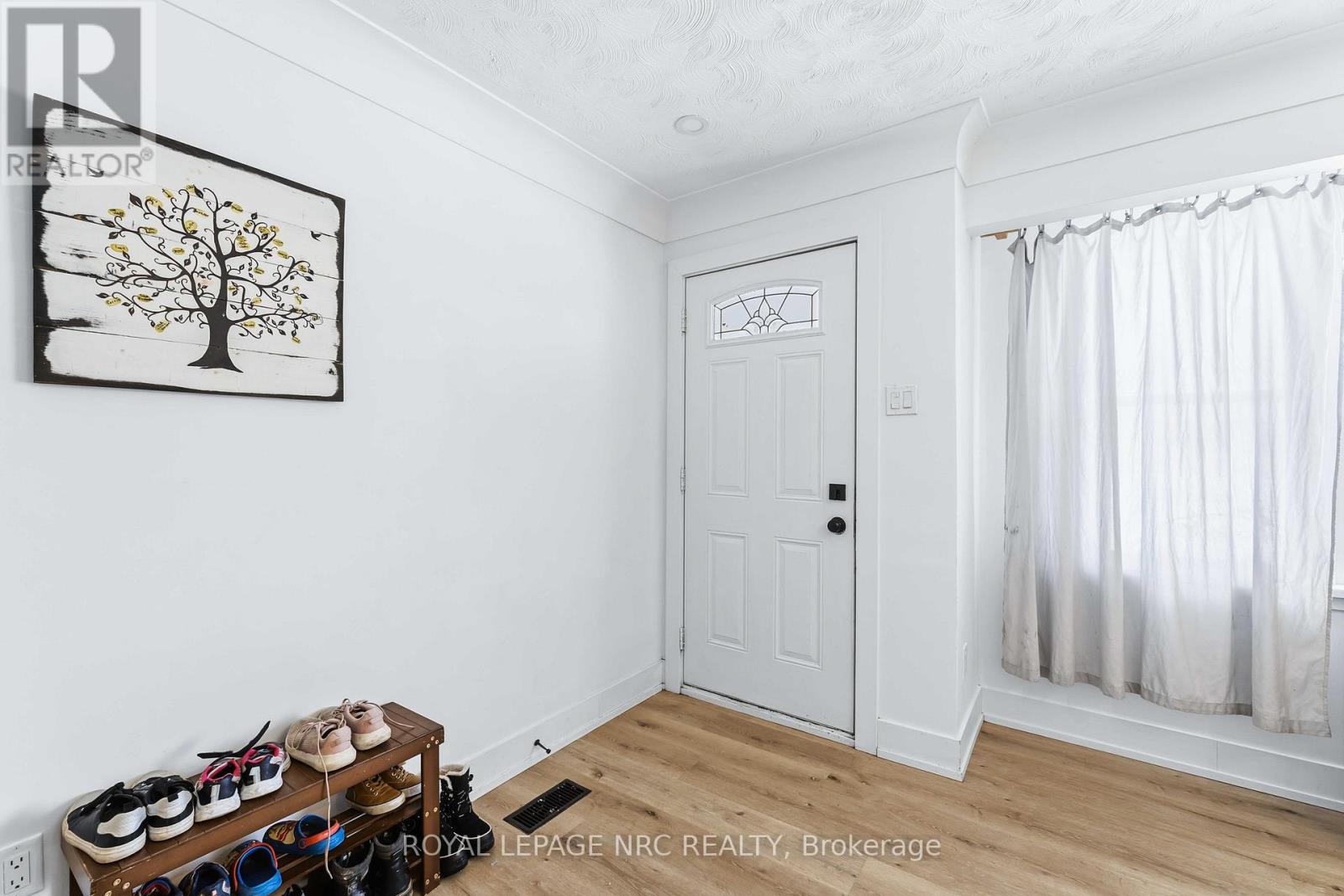 764 Collver Road, West Lincoln, Ontario  L0R 2J0 - Photo 6 - X12658320