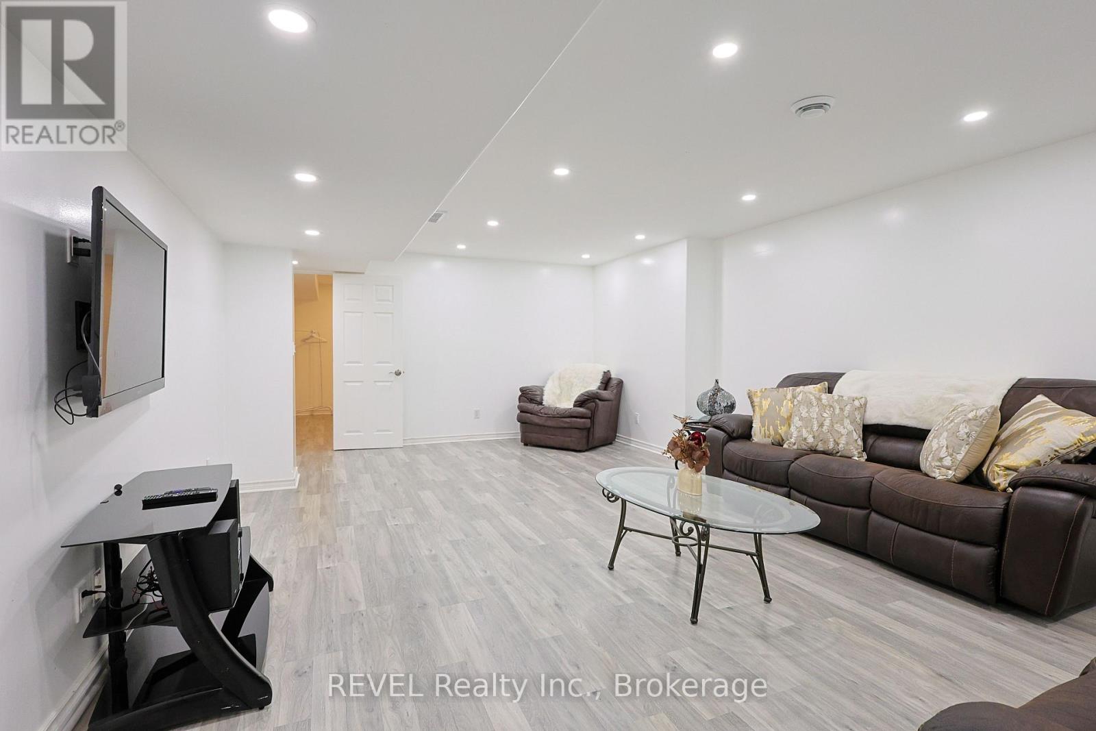 13 Cinnamon Street, Thorold, Ontario  L2V 0B6 - Photo 34 - X12658822