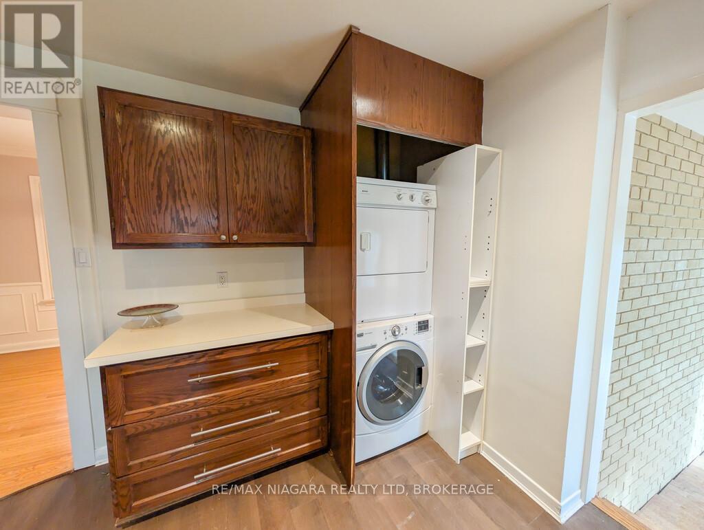 262 Alscot Crescent, Oakville, Ontario  L6J 4R4 - Photo 6 - W12662346