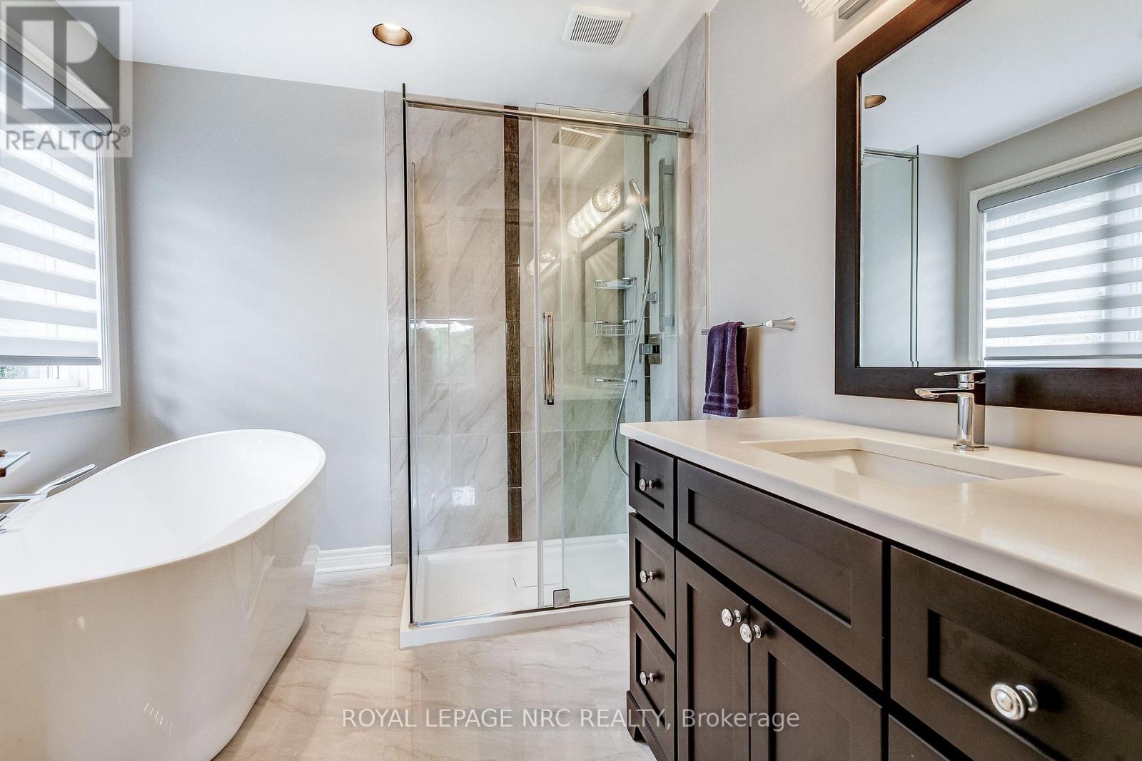 645 Clarence Street, Port Colborne, Ontario  L3K 6B8 - Photo 18 - X12662760