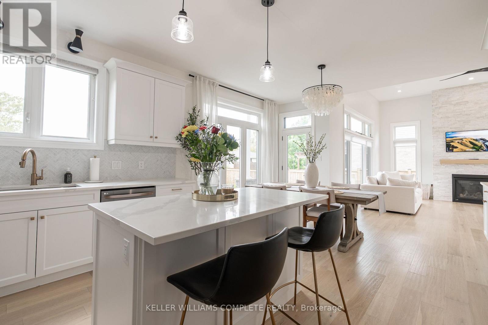 619 Brian Street, Fort Erie, Ontario  L2A 6W1 - Photo 11 - X12662884