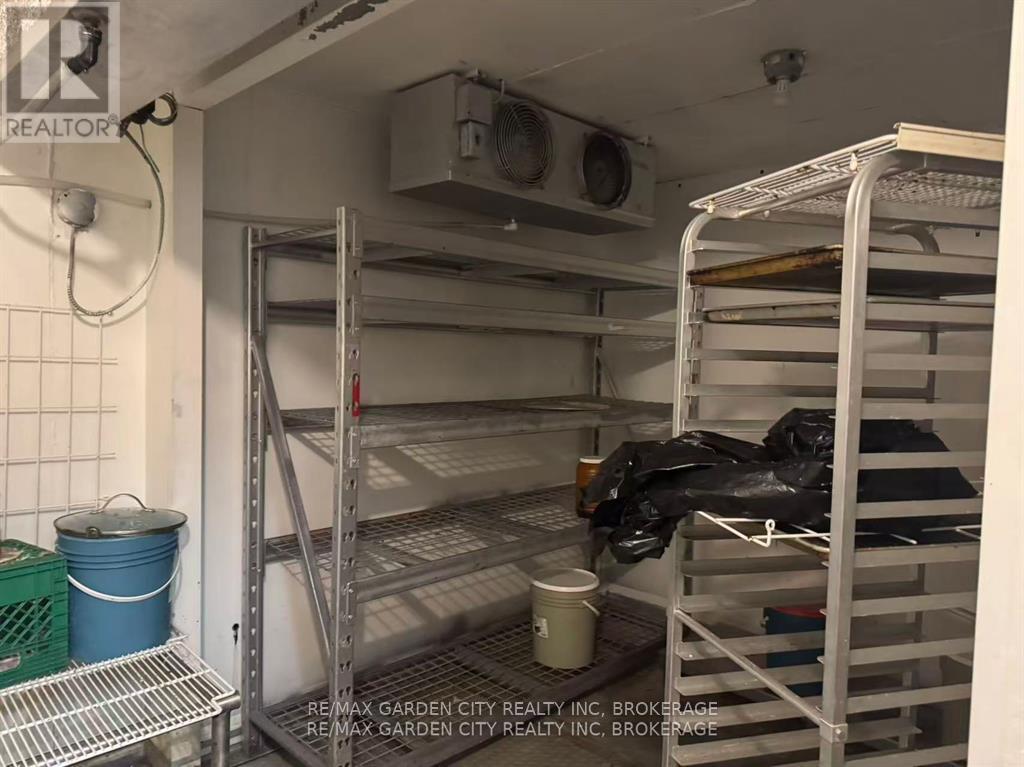 5&6 - 595 Carlton Street, St. Catharines, Ontario  L2M 4Y2 - Photo 12 - X12663216