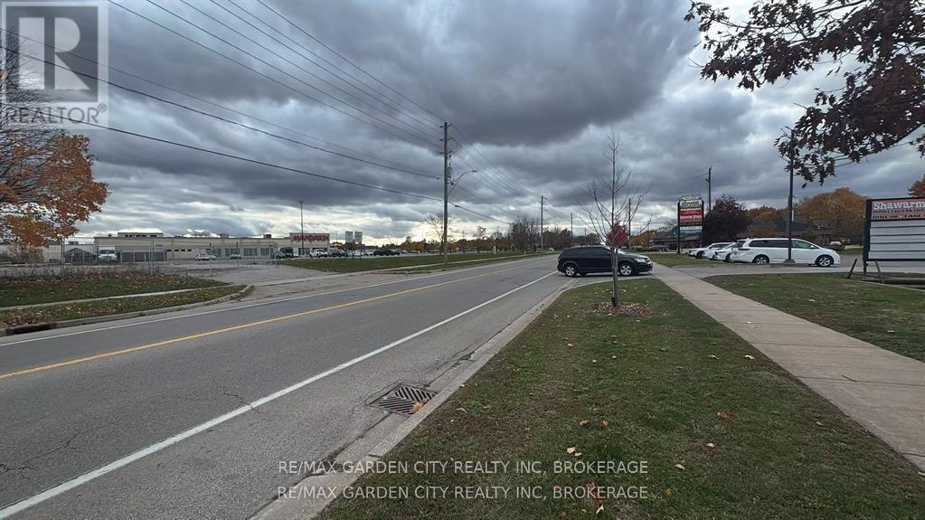 5&6 - 595 Carlton Street, St. Catharines, Ontario  L2M 4Y2 - Photo 14 - X12663216