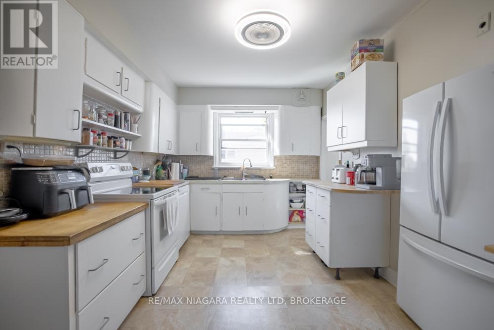 55 Ann Street, Thorold, Ontario  L2V 2J8 - Photo 6 - X12663940