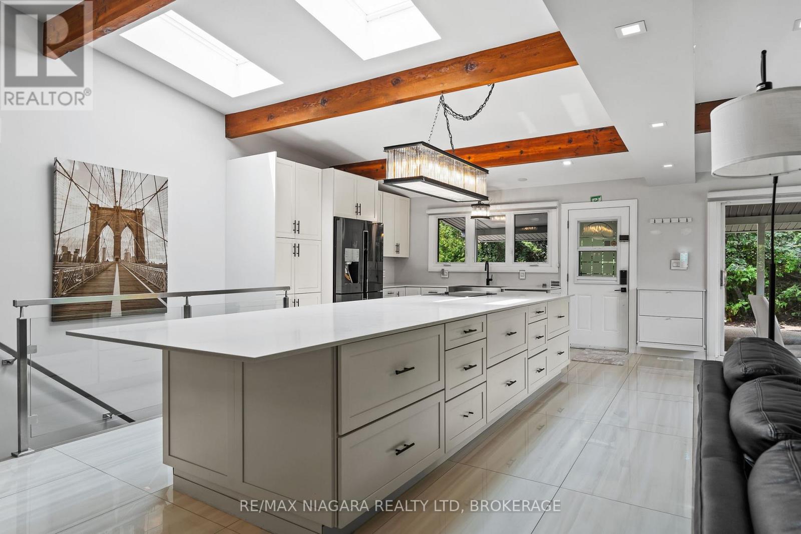 2 Mallette Crescent, Niagara-On-The-Lake, Ontario  L0S 1J0 - Photo 15 - X12663992