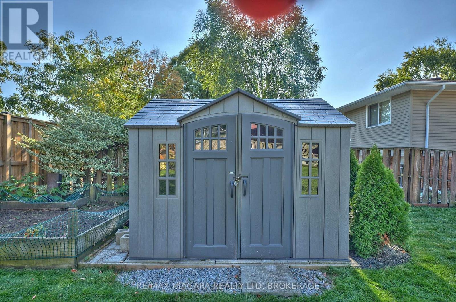 6432 Carolyn Avenue, Niagara Falls, Ontario  L2E 5H5 - Photo 23 - X12664044