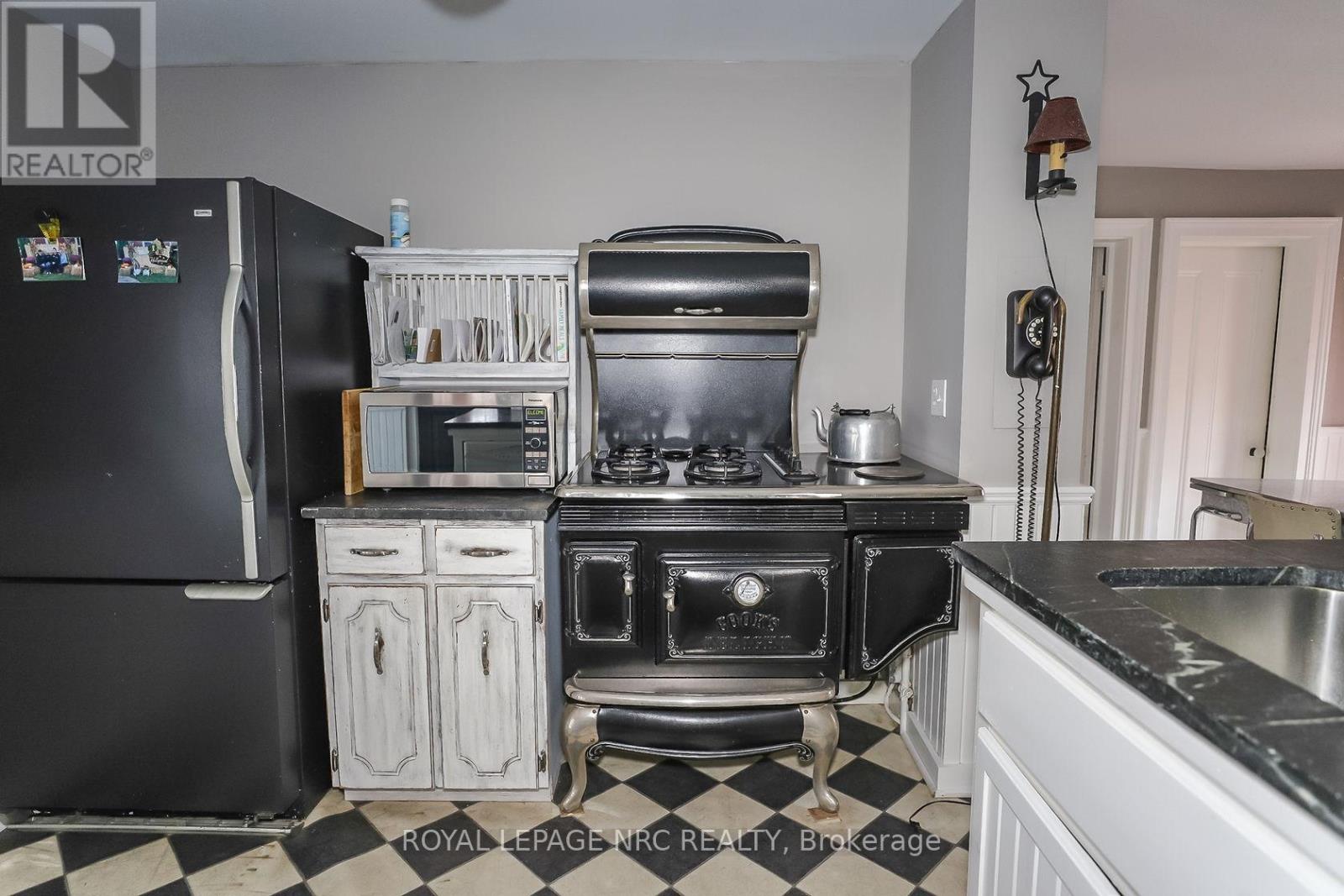 264 Ridge Road N, Fort Erie, Ontario  L0S 1N0 - Photo 18 - X12667842