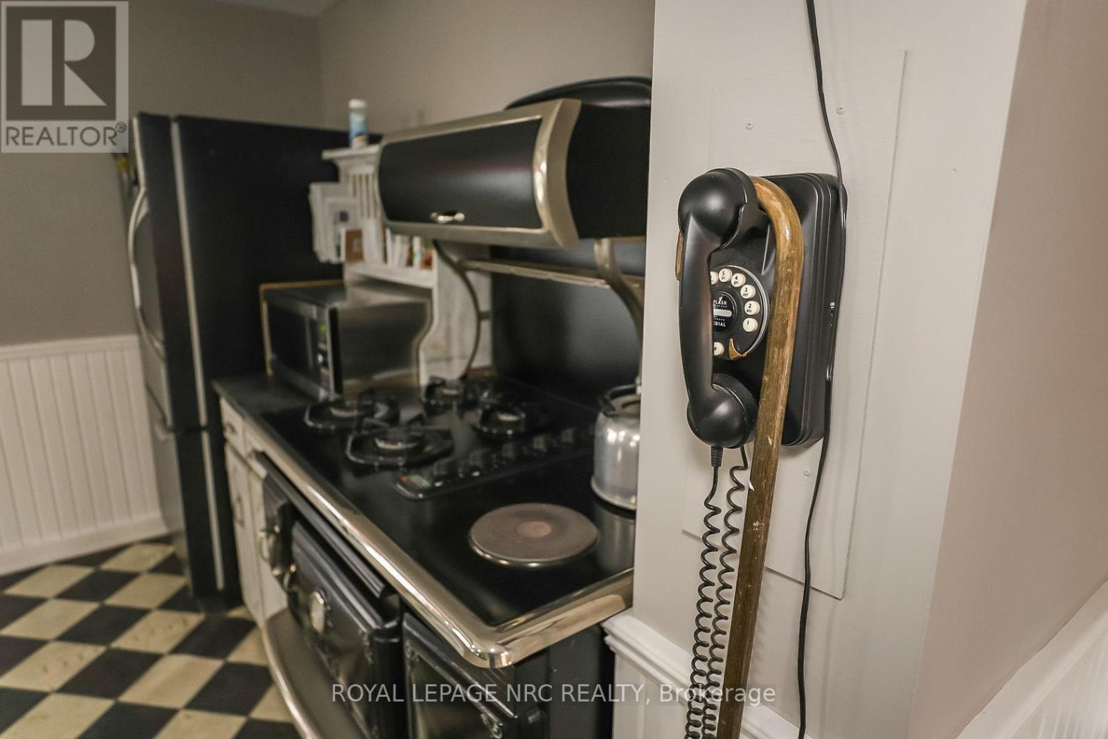 264 Ridge Road N, Fort Erie, Ontario  L0S 1N0 - Photo 21 - X12667842