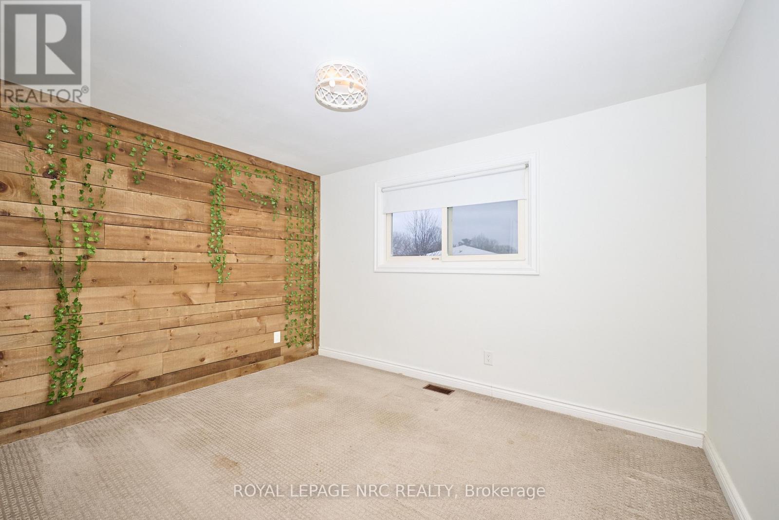 6796 Stokes Street, Niagara Falls, Ontario  L2G 2H1 - Photo 11 - X12667874