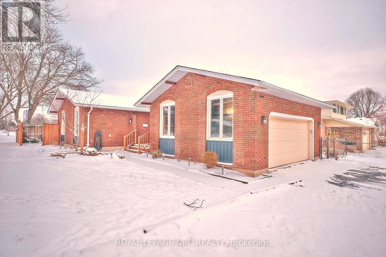 6796 Stokes Street, Niagara Falls, Ontario  L2G 2H1 - Photo 2 - X12667874