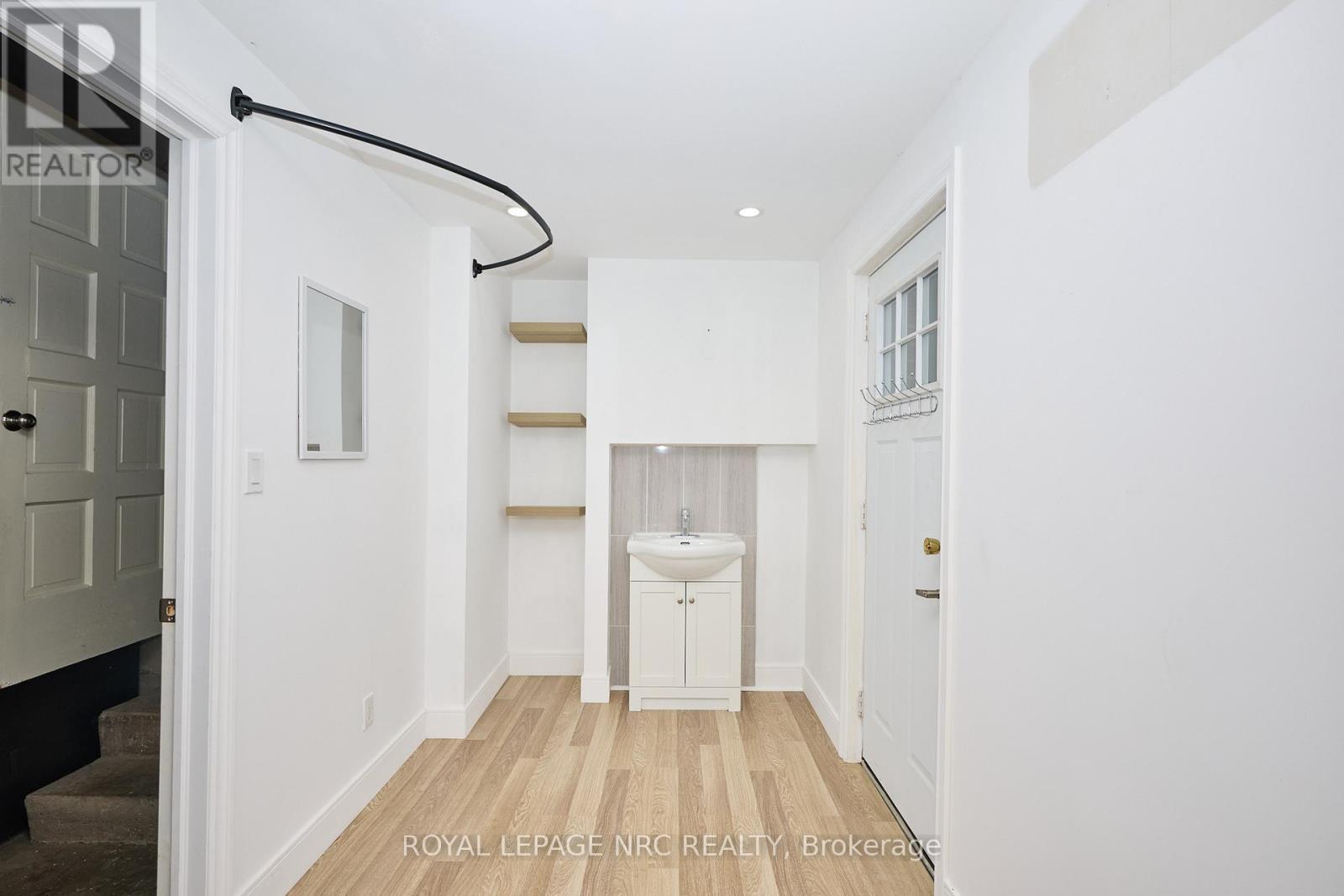 6796 Stokes Street, Niagara Falls, Ontario  L2G 2H1 - Photo 30 - X12667874