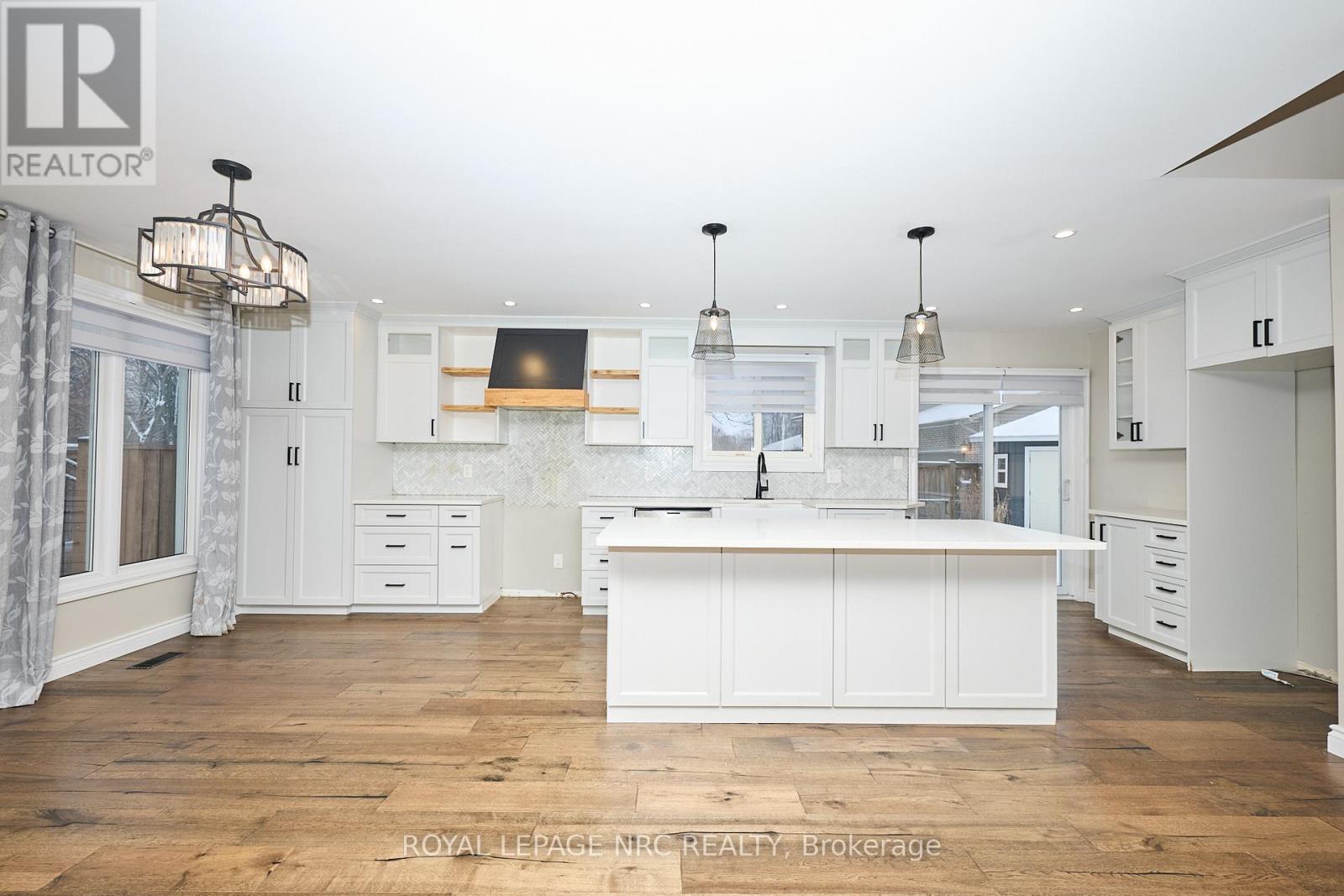 6796 Stokes Street, Niagara Falls, Ontario  L2G 2H1 - Photo 6 - X12667874