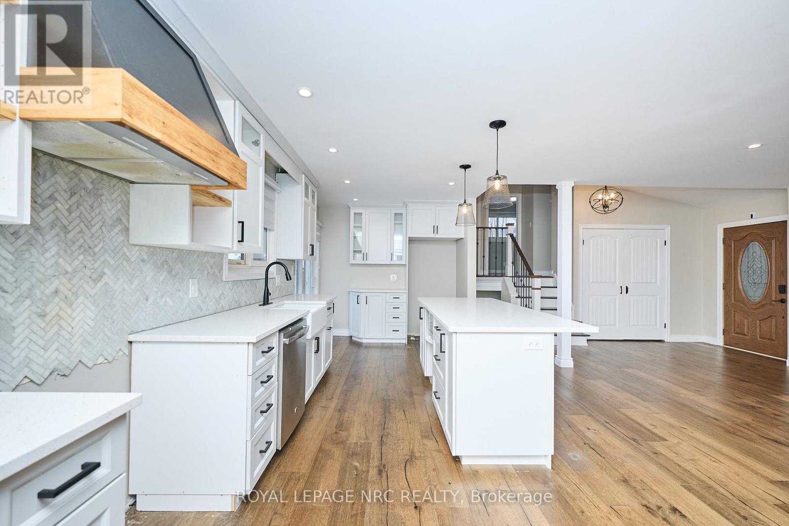 6796 Stokes Street, Niagara Falls, Ontario  L2G 2H1 - Photo 8 - X12667874