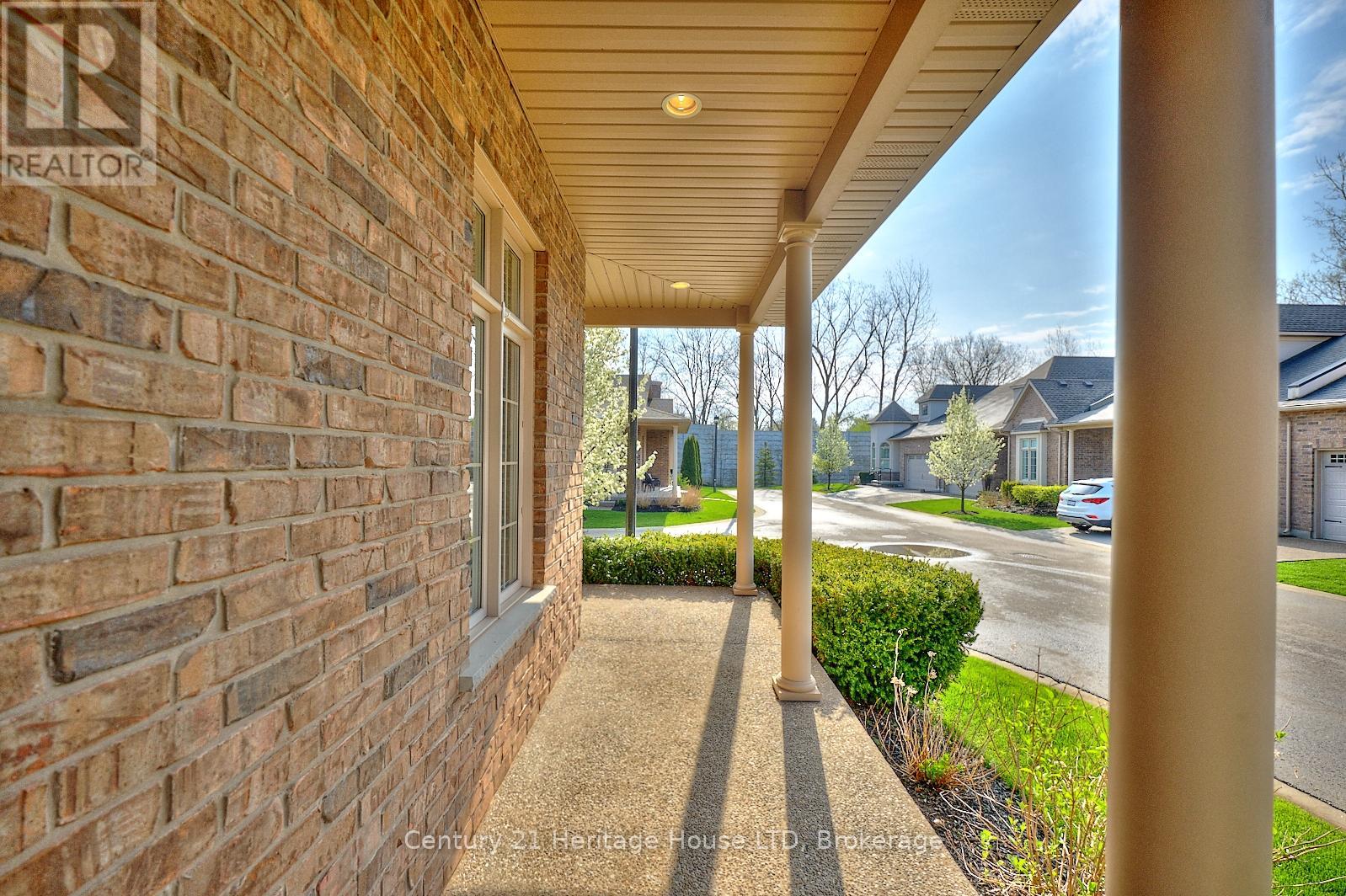 42 - 3232 Montrose Road, Niagara Falls, Ontario  L2H 0E8 - Photo 6 - X12668392