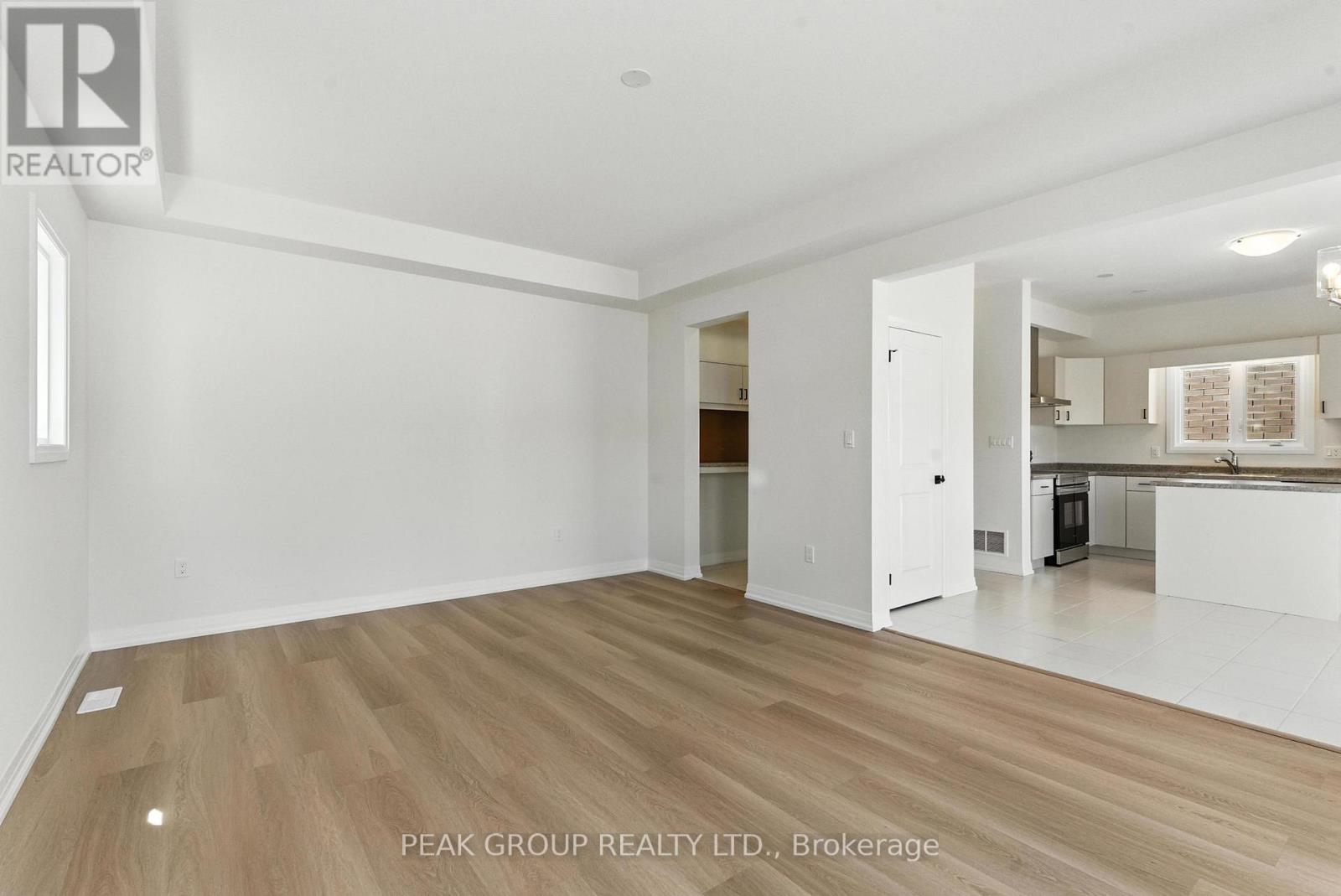 1022 Kraft Road N, Fort Erie, Ontario  L2A 4M4 - Photo 11 - X12668924