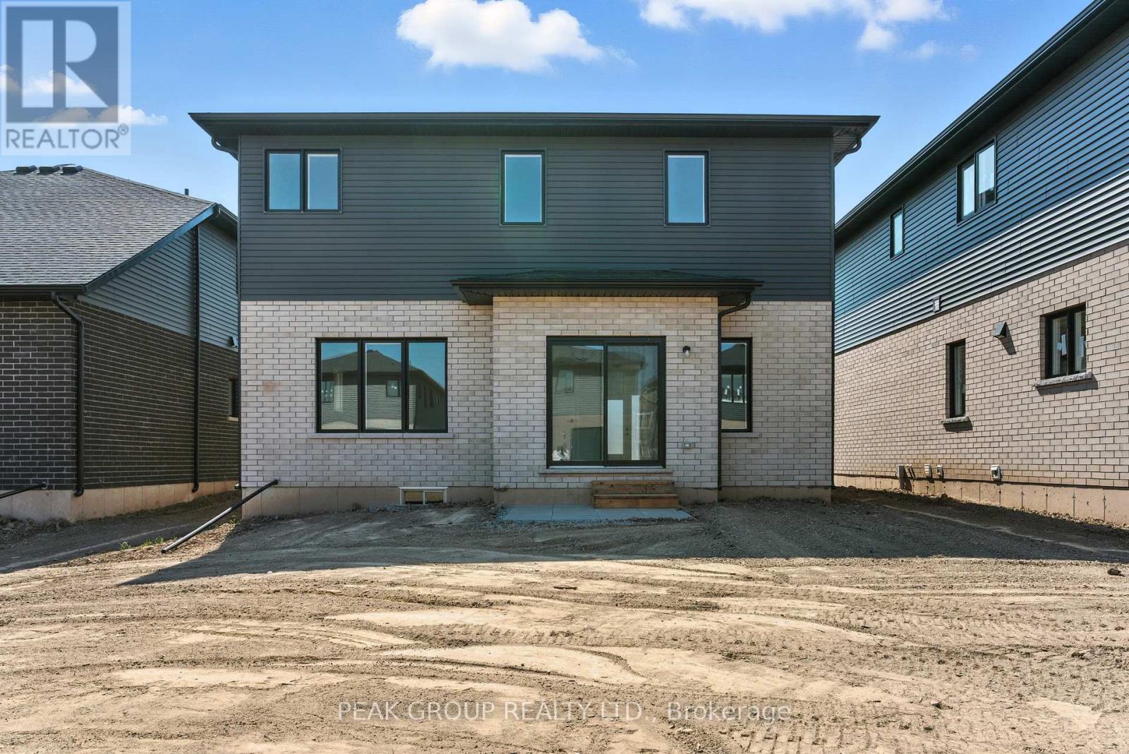 1022 Kraft Road N, Fort Erie, Ontario  L2A 4M4 - Photo 36 - X12668924