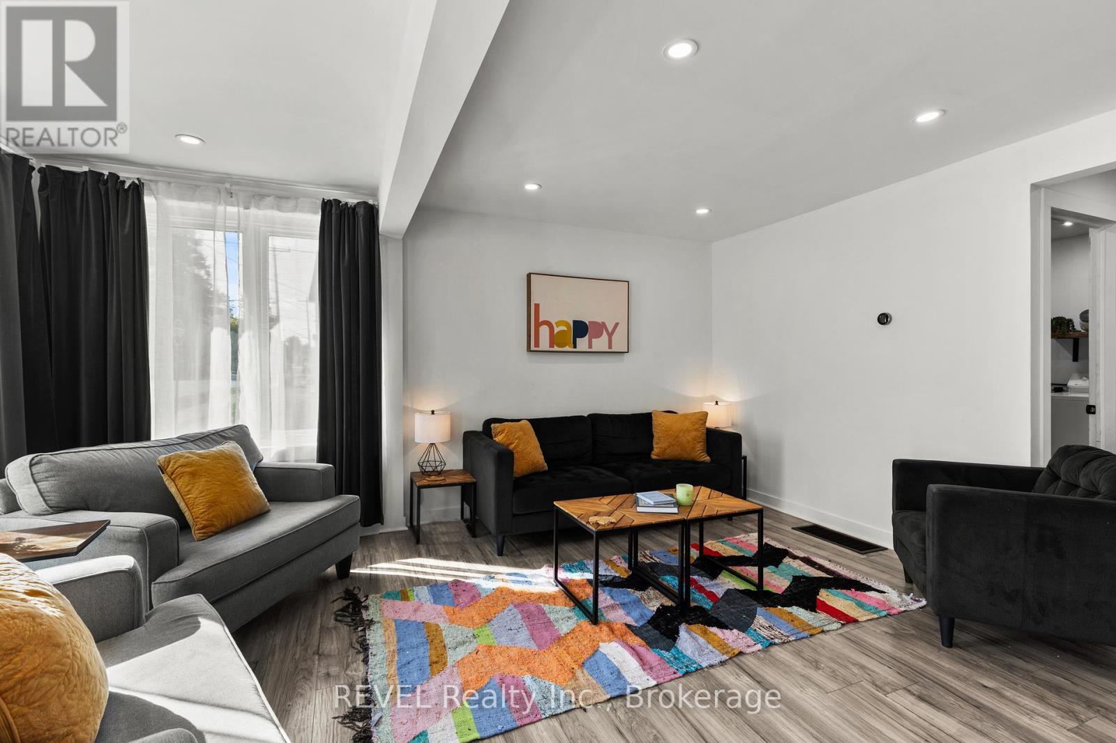 313 Ridgeway Road, Fort Erie, Ontario  L0S 1B0 - Photo 3 - X12669066