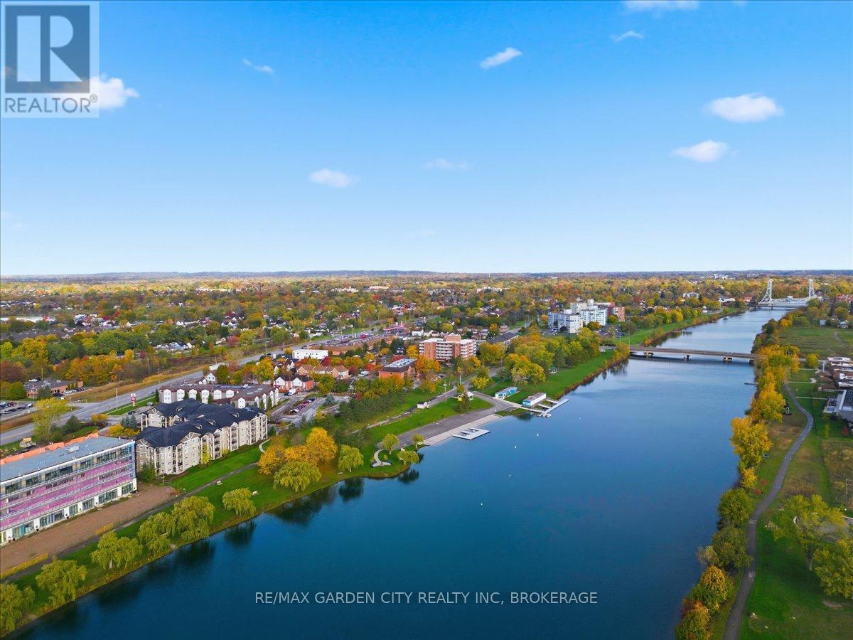 1402 - 330 Prince Charles Drive S, Welland, Ontario  L3C 7B3 - Photo 32 - X12670906