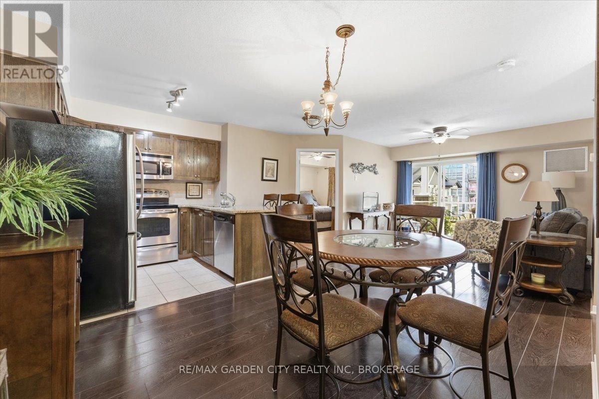 1402 - 330 Prince Charles Drive S, Welland, Ontario  L3C 7B3 - Photo 6 - X12670906