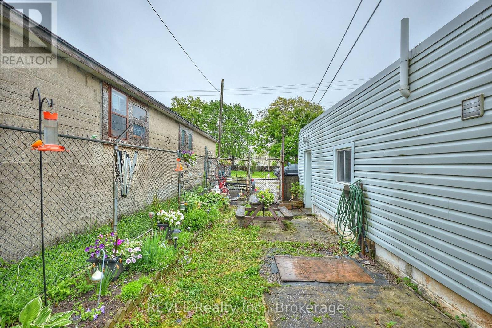 23 Amelia Street, Port Colborne, Ontario  L3K 2K8 - Photo 48 - X12671374