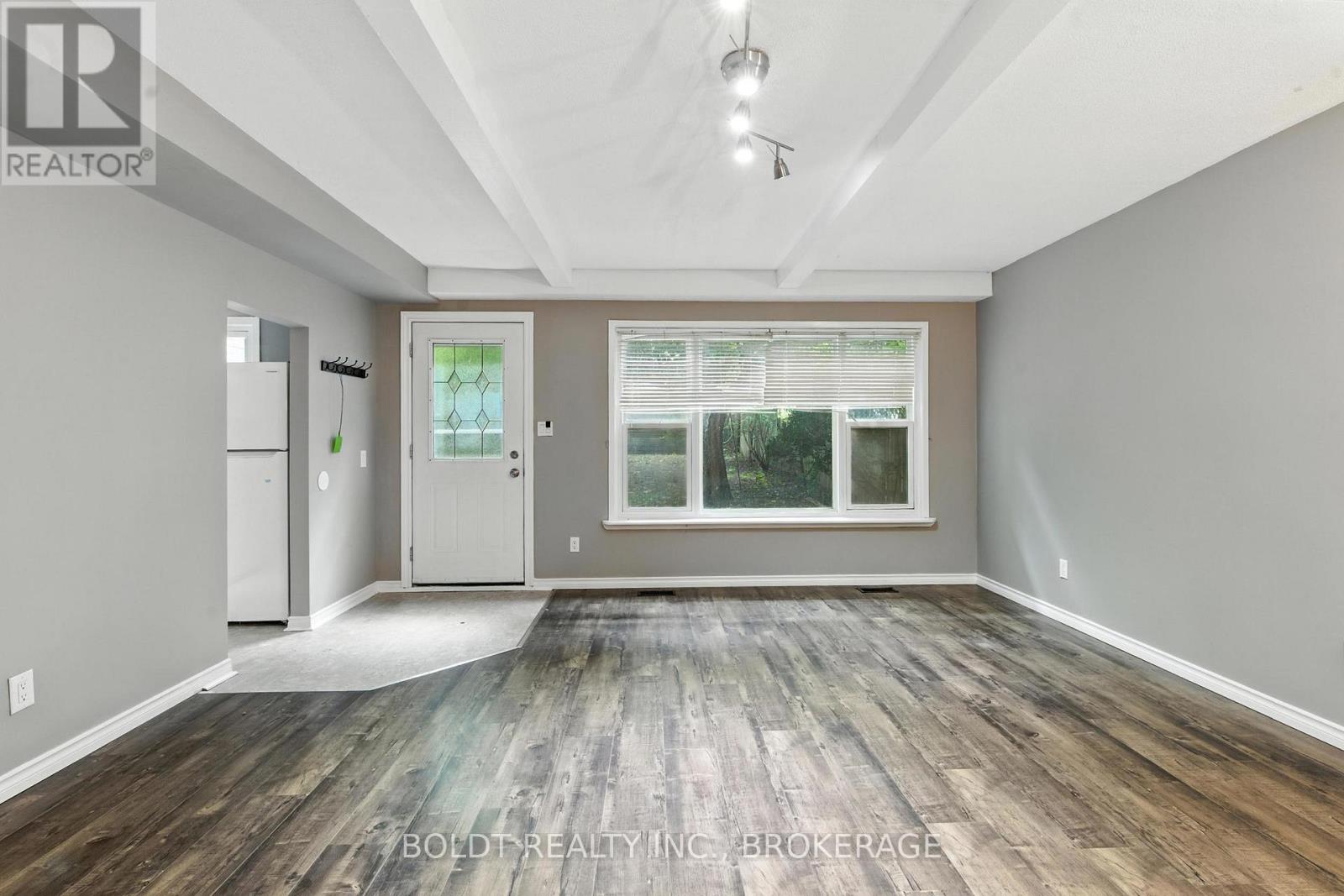 63 Permilla Street, St. Catharines, Ontario  L2S 2G4 - Photo 15 - X12671760