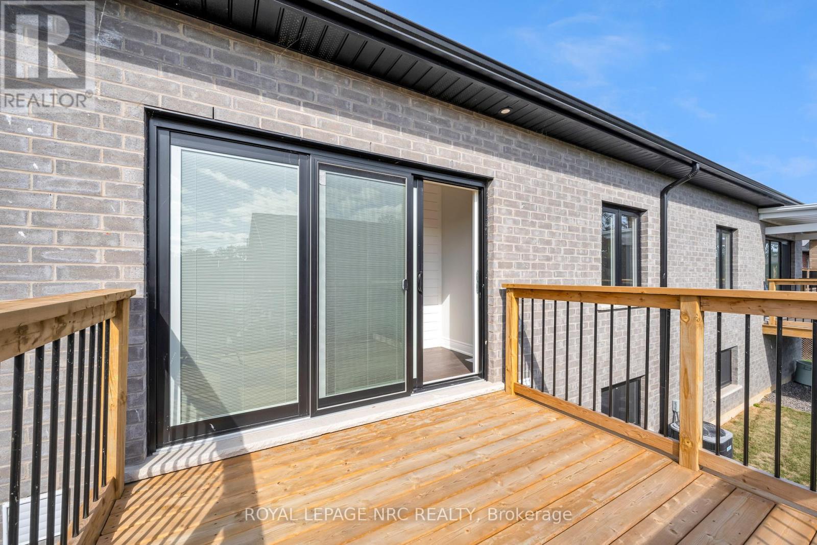 732 Clarence Street, Port Colborne, Ontario  L3K 0A8 - Photo 22 - X12671846