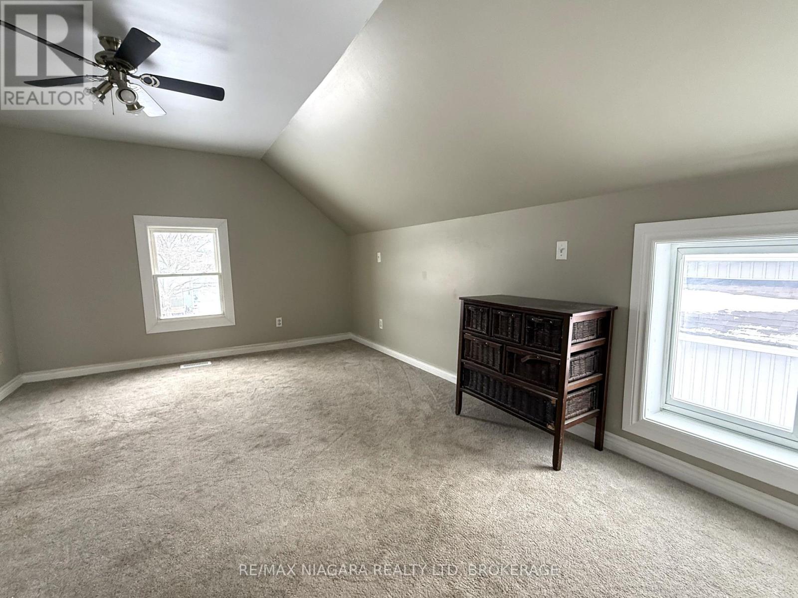 351 Brock Street, Fort Erie, Ontario  L2A 2X4 - Photo 11 - X12671864