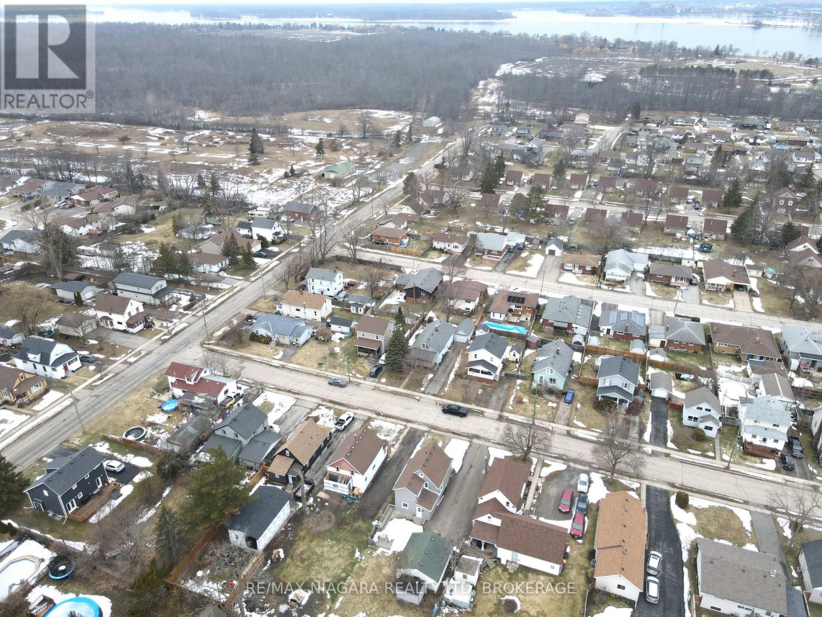 351 Brock Street, Fort Erie, Ontario  L2A 2X4 - Photo 21 - X12671864