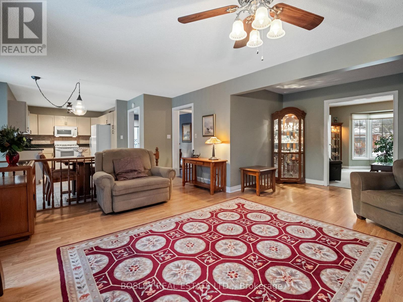 8 Chessington Street, St. Catharines, Ontario  L2S 3R7 - Photo 6 - X12671968