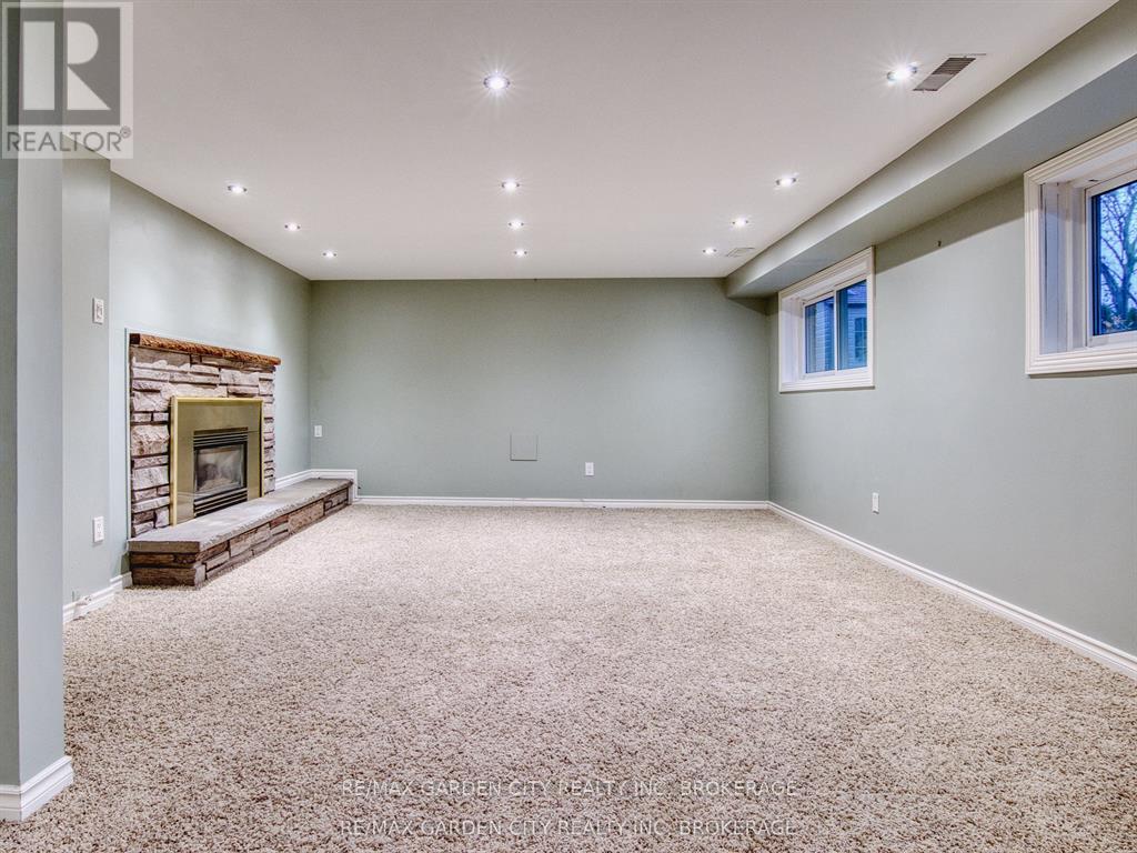 15 Black Friars Road, St. Catharines, Ontario  L2N 2M8 - Photo 20 - X12672134