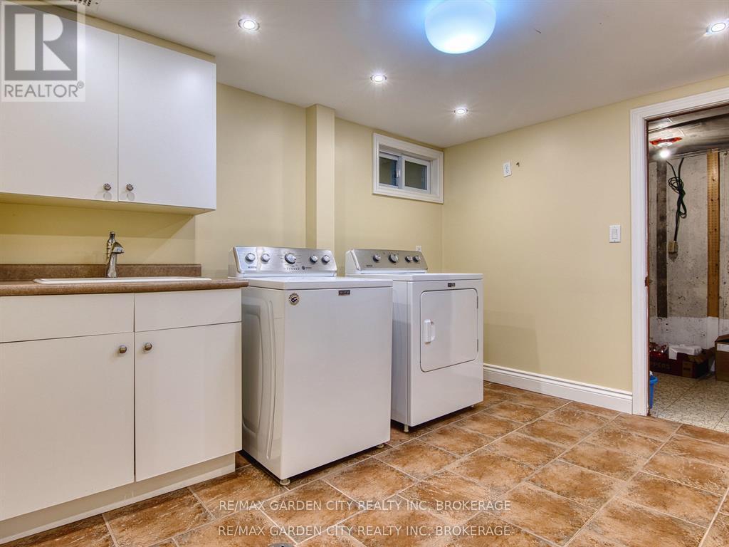 15 Black Friars Road, St. Catharines, Ontario  L2N 2M8 - Photo 26 - X12672134