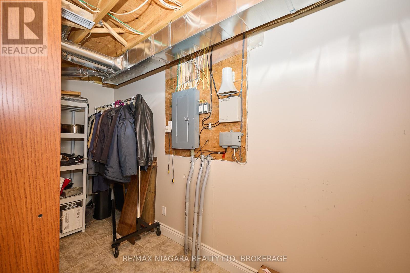 7 - 14 Emerald Common, St. Catharines, Ontario  L2M 1R8 - Photo 32 - X12672790