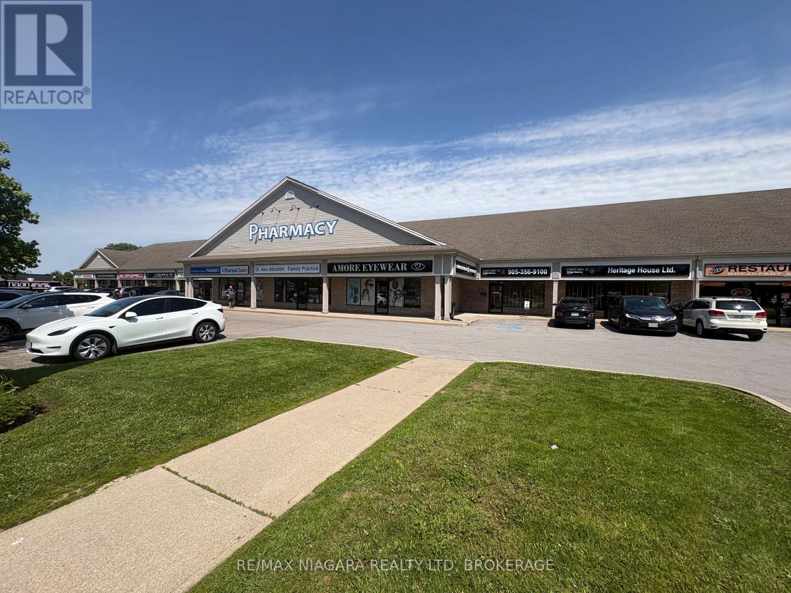 10&11 - 8123 Lundy's Lane, Niagara Falls, Ontario  L2H 1H3 - Photo 2 - X12673732