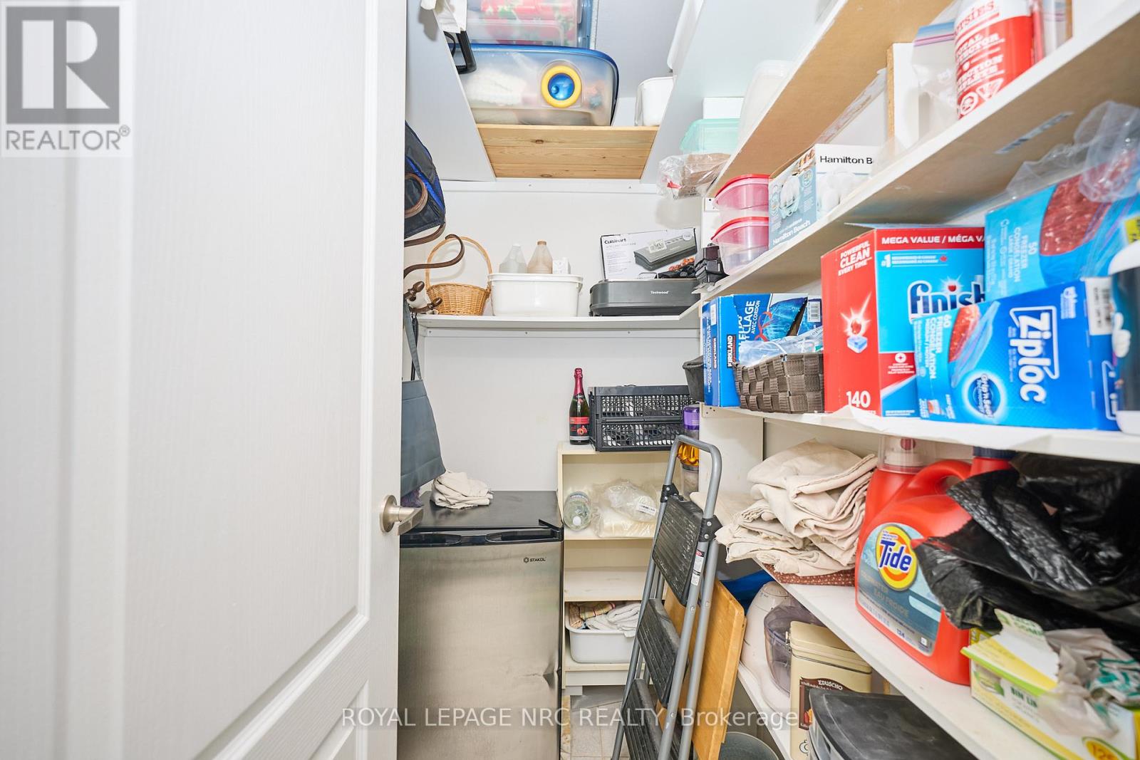 101 - 6390 Huggins Street, Niagara Falls, Ontario  L2J 1H1 - Photo 14 - X12673860