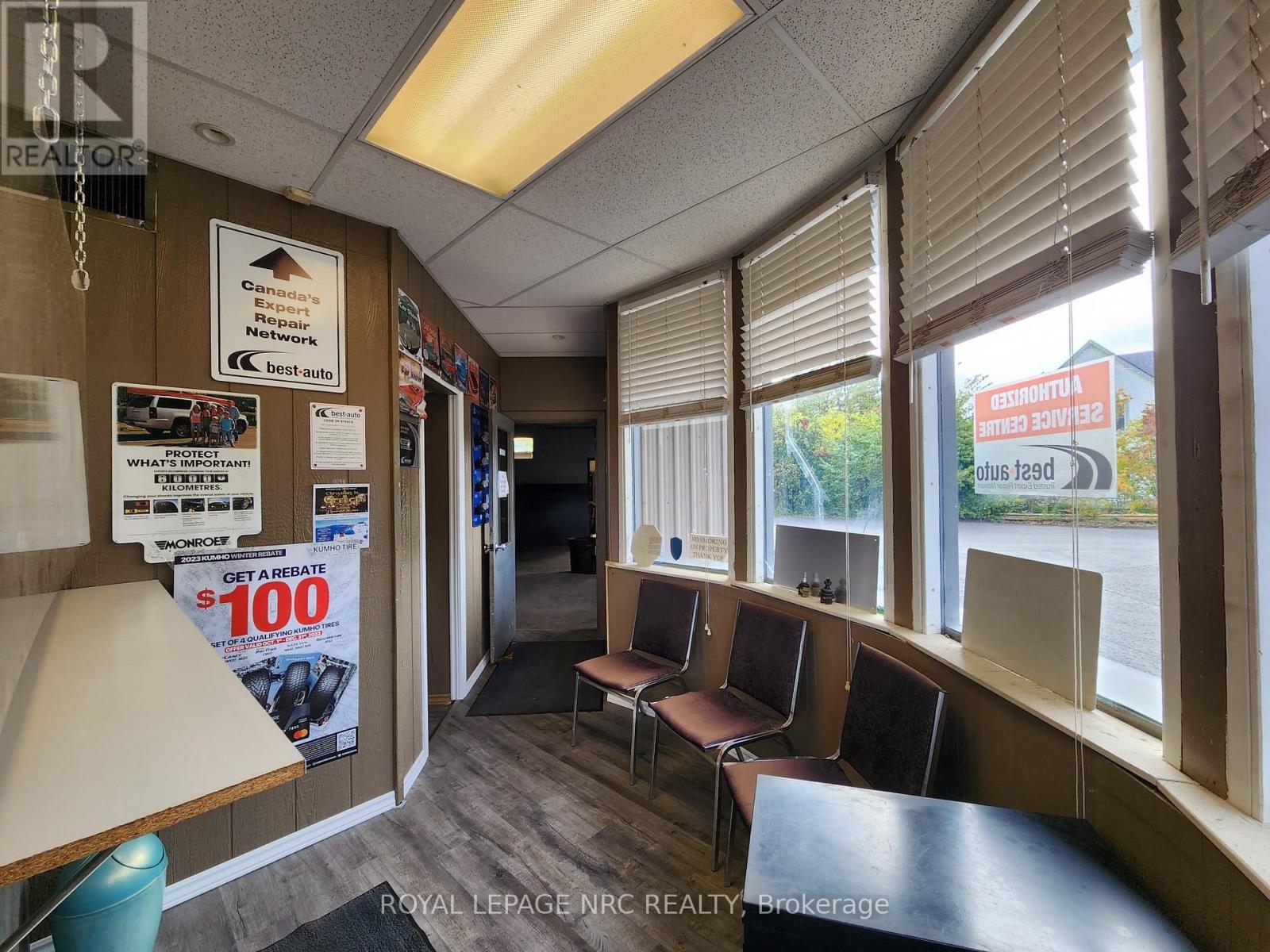 208 Ridge Road N, Fort Erie, Ontario  L0S 1N0 - Photo 9 - X12675182