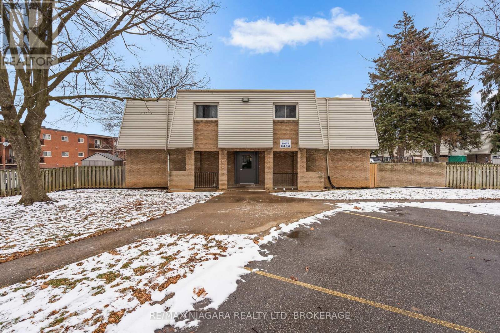 152 - 17 OLD PINE TRAIL, St. Catharines, Ontario