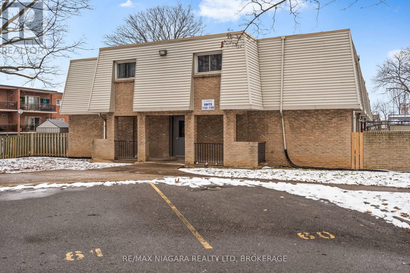 152 - 17 Old Pine Trail, St. Catharines, Ontario  L2R 4R3 - Photo 3 - X12675578