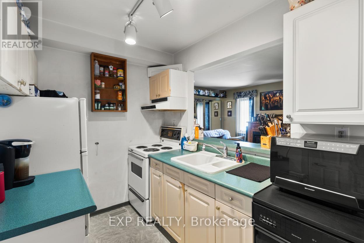 5692 North Street, Niagara Falls, Ontario  L2G 1J5 - Photo 18 - X12676728