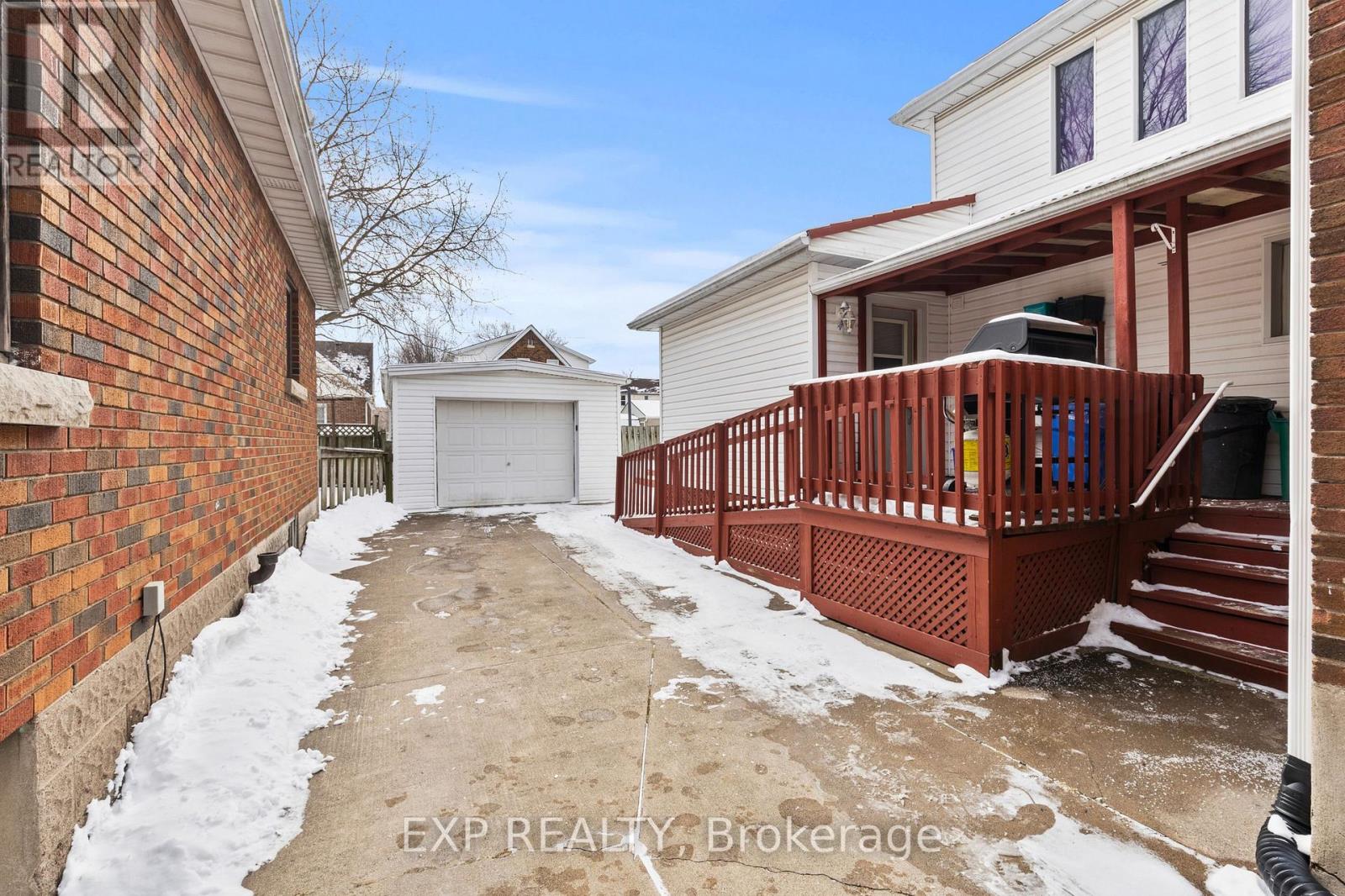 5692 North Street, Niagara Falls, Ontario  L2G 1J5 - Photo 24 - X12676728