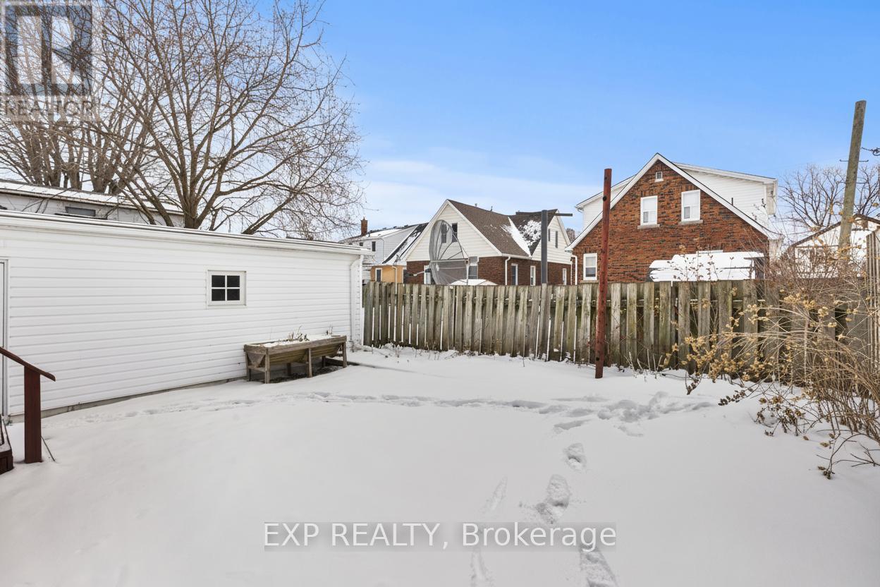 5692 North Street, Niagara Falls, Ontario  L2G 1J5 - Photo 26 - X12676728