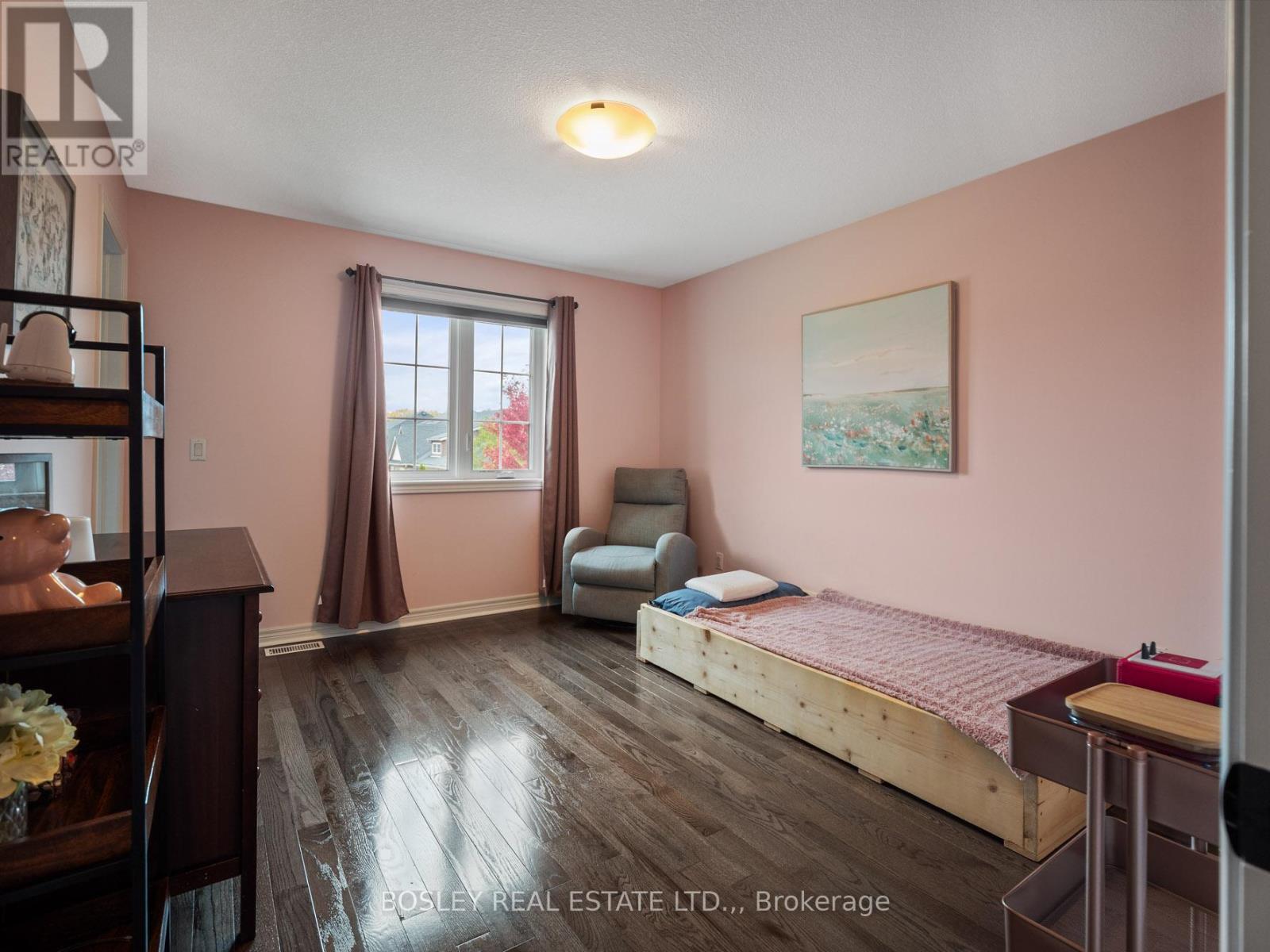 35 Mcfarland Street, Thorold, Ontario  L2V 0E5 - Photo 24 - X12680238