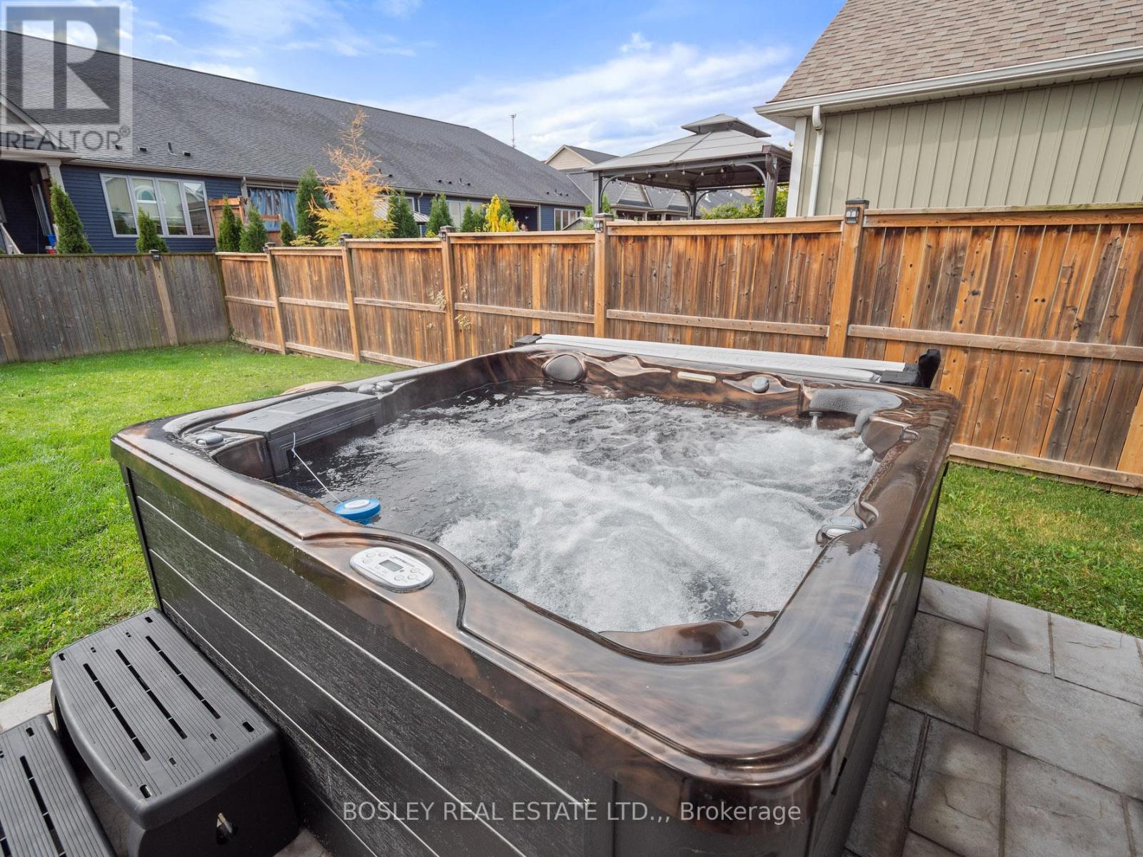 35 Mcfarland Street, Thorold, Ontario  L2V 0E5 - Photo 32 - X12680238